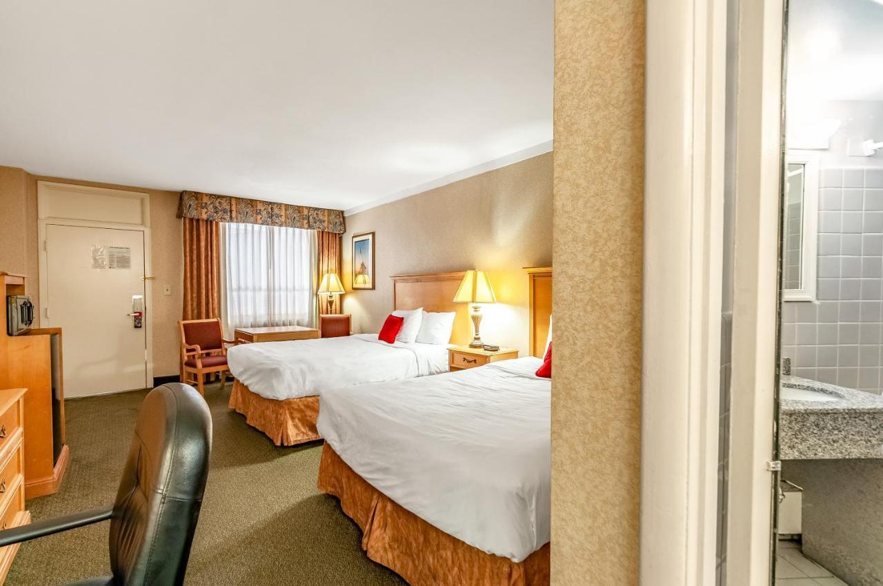 Quality Inn Iwo Jima Арлингтън Екстериор снимка